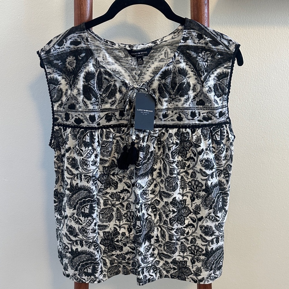 NWT Lucky Brand floral boho top